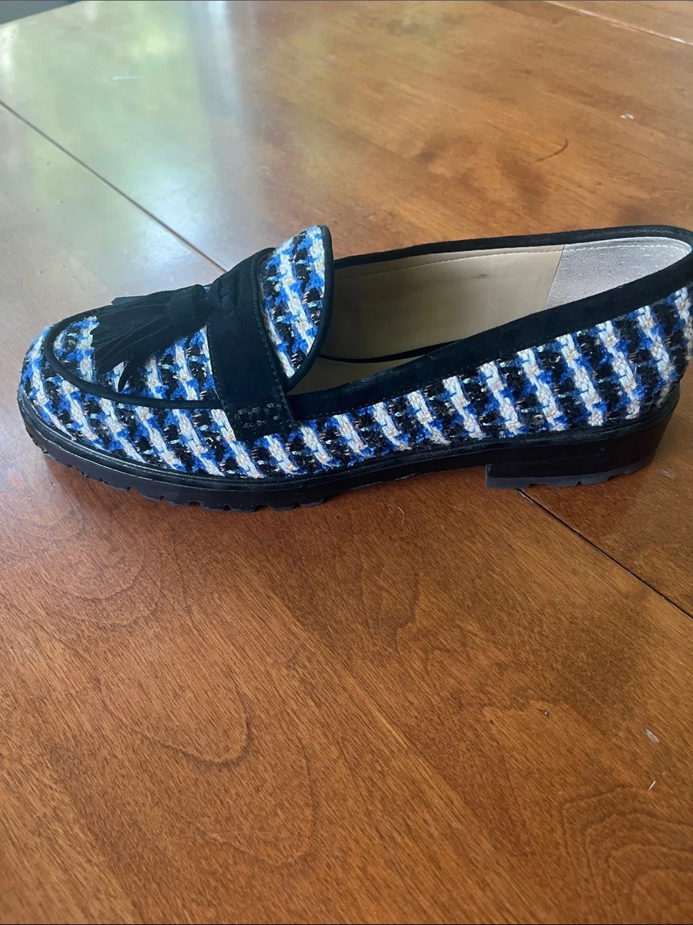 Ann Taylor Lug Sole Tweed Tassel Plaid Black/Royal Blue Loafers size 7